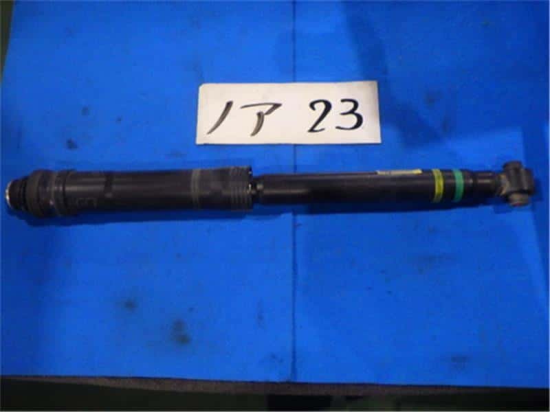 Rear Right Shock Absorber TOYOTA Noah 2014 3BA-ZRR80G