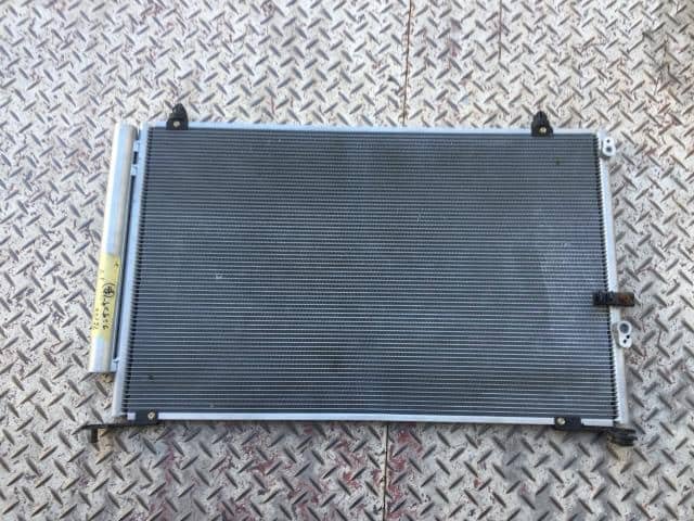 Condenser TOYOTA Noah 2009 DBA-ZRR75G