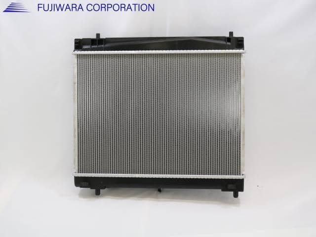 Radiator TOYOTA Corolla Axio 2020 3BA-NZE161