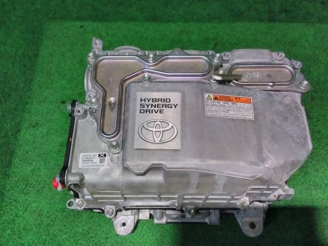 Inverter TOYOTA Corolla Fielder 2019 DAA-NKE165G