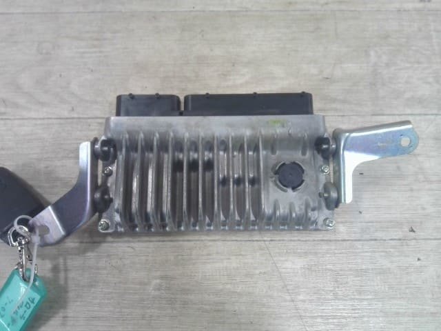 Engine Control Unit TOYOTA Corolla Fielder 2020 3BA-NZE164G