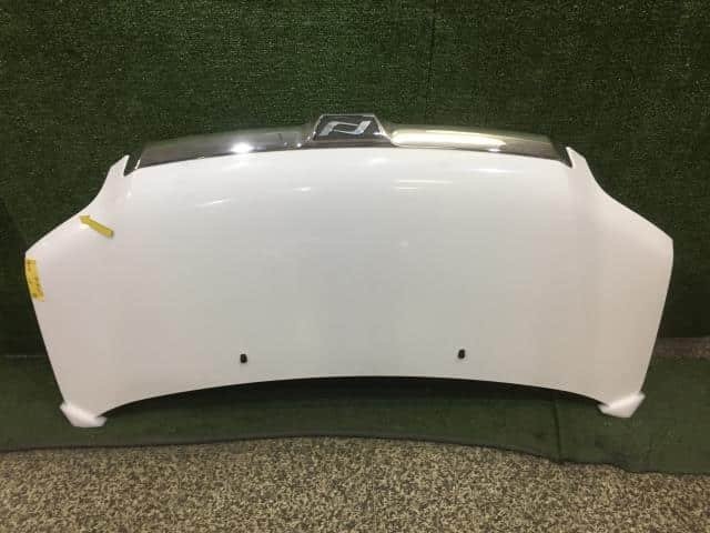 Bonnet Hood TOYOTA Noah 2001 TA-AZR60G