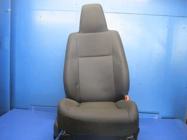 Driver’s Seat TOYOTA Probox 2020 DBE-NSP160V