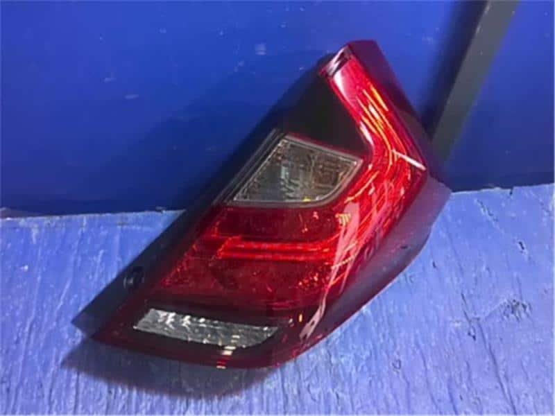 Right Tail Light HONDA Fit 2019 DBA-GK5