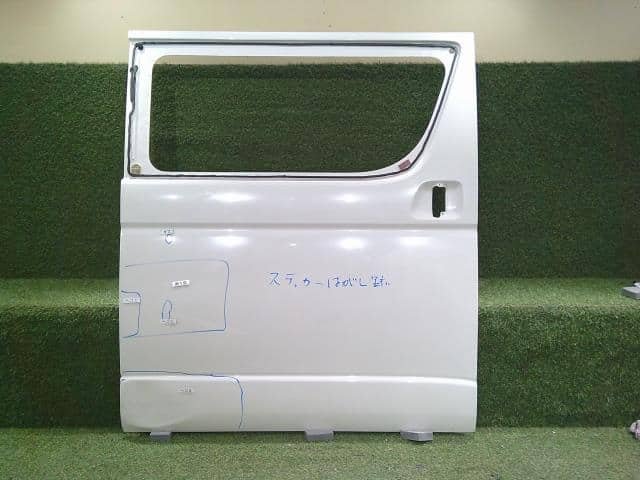 Rear Right Door Assembly TOYOTA Hiace 2021 3BF-TRH200V