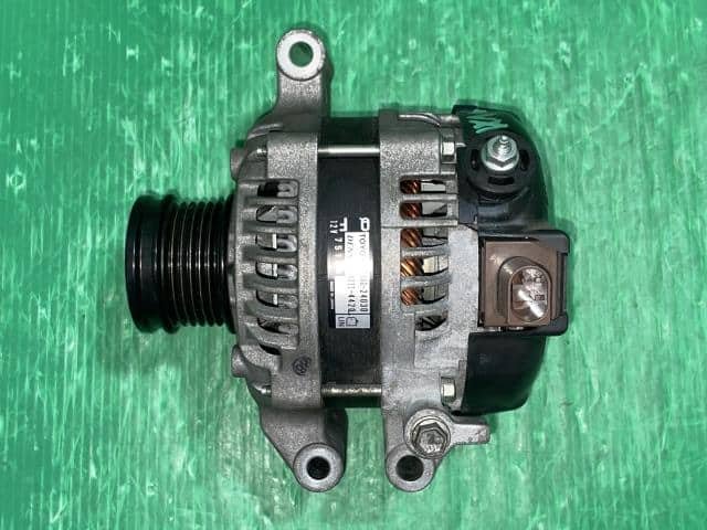Alternator TOYOTA RAV4 2020 6BA-MXAA52
