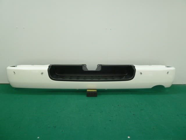 Rear Bumper Assembly TOYOTA Hiace 2020 3BF-TRH200V