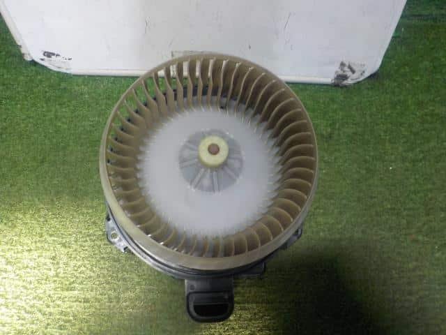 Blower Motor TOYOTA Voxy 2012 DBA-ZRR75W