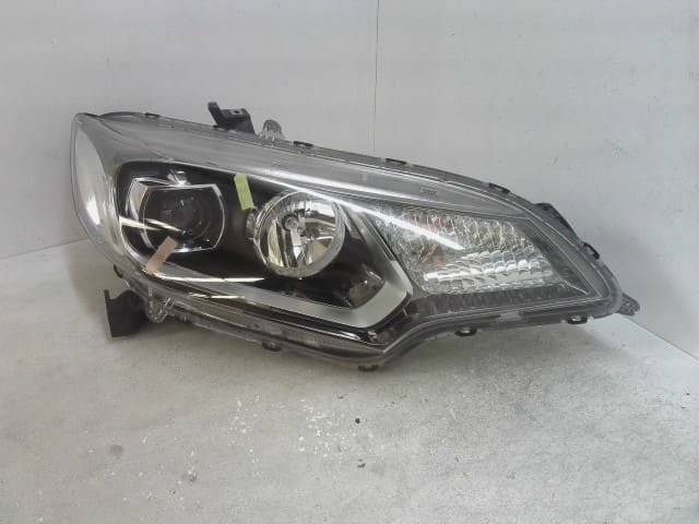 Right Headlight HONDA Fit 2016 DBA-GK5