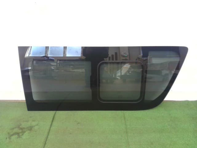 Rear Right Door Windshield TOYOTA Hiace 2023 3BF-TRH226K