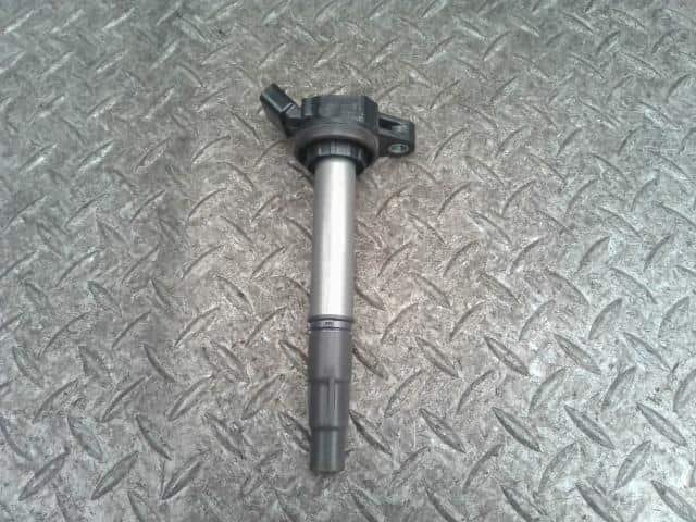 Ignition Coil TOYOTA Voxy 2017 DAA-ZWR80W