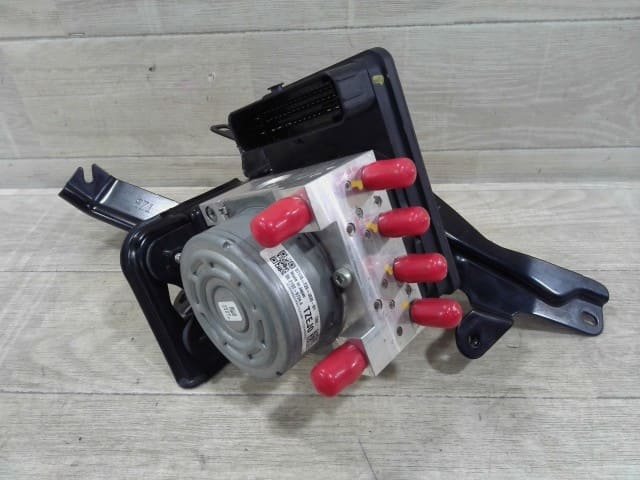ABS Actuator HONDA Fit 2021 6AA-GR4