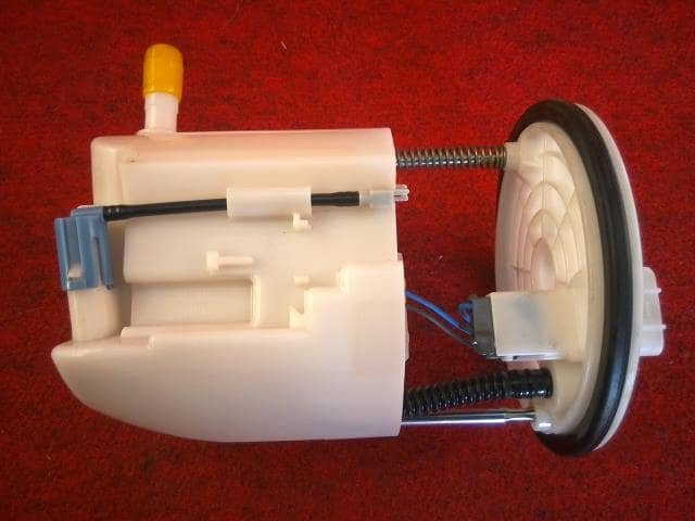 Fuel Pump TOYOTA 2016 DAA-ZWR80G