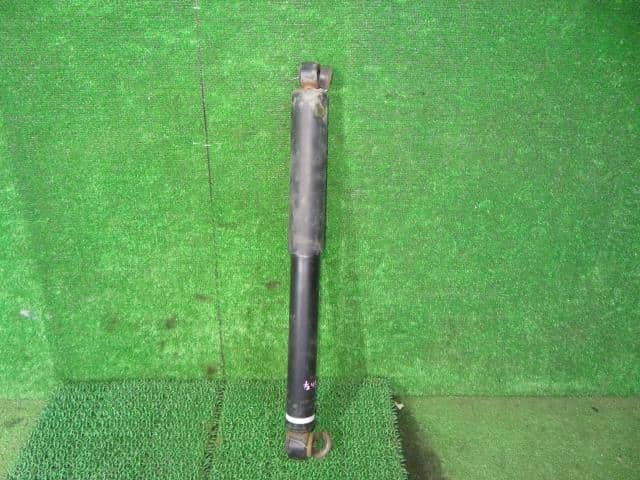 Rear Left Shock Absorber TOYOTA Hiace 2016 CBA-TRH219W
