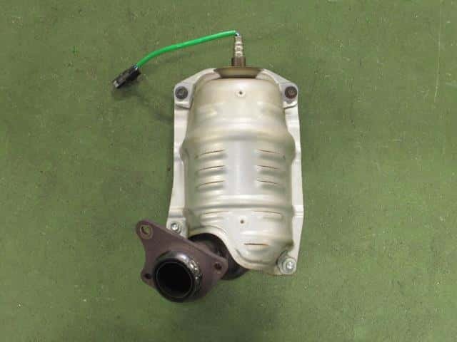 Catalyst HONDA Fit 2012 DBA-GE9