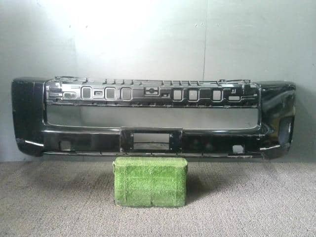 Front Bumper Face TOYOTA Hiace 2017 CBA-TRH214W