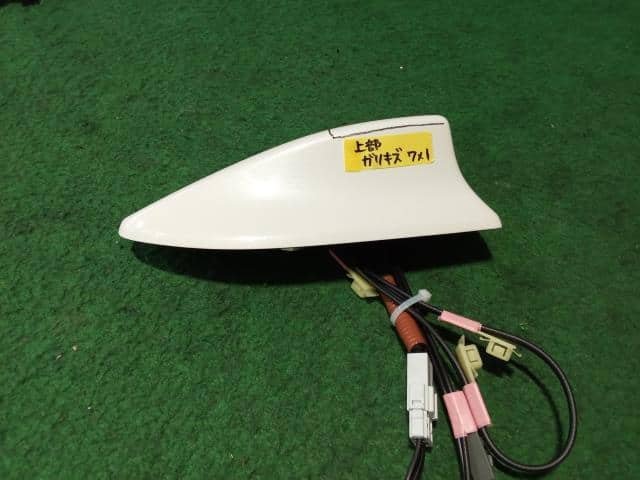 Antenna HONDA Shuttle 2016 DAA-GP8