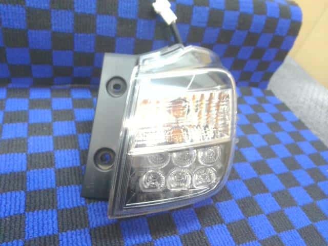 PA112390550_a416af