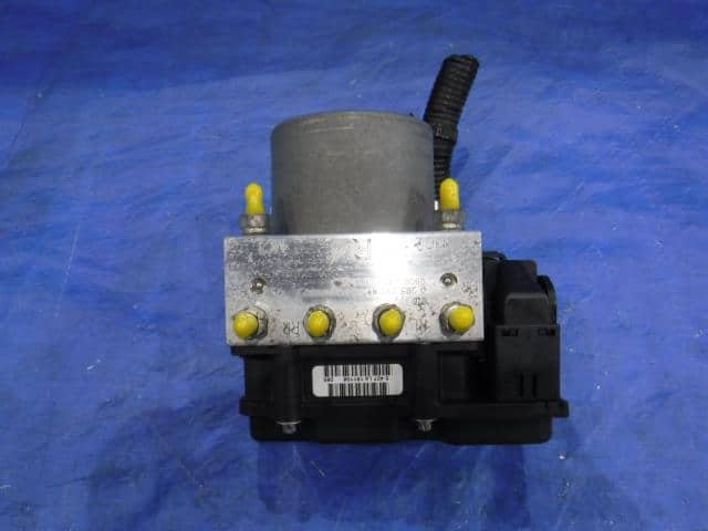 ABS Actuator SUBARU Impreza 2009 DBA-GE2