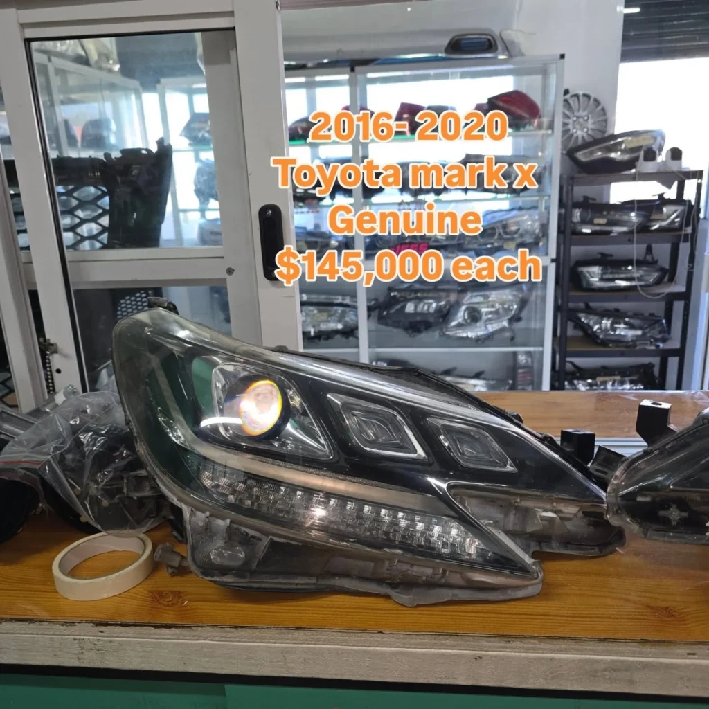 Toyota Mark X Headlight