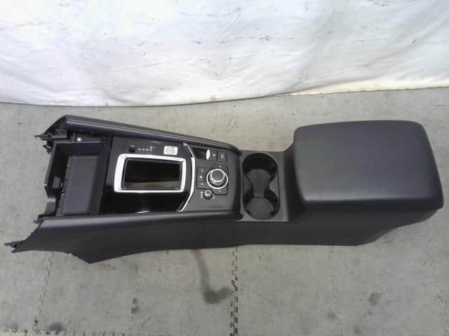 PA82423757_5b4bbe