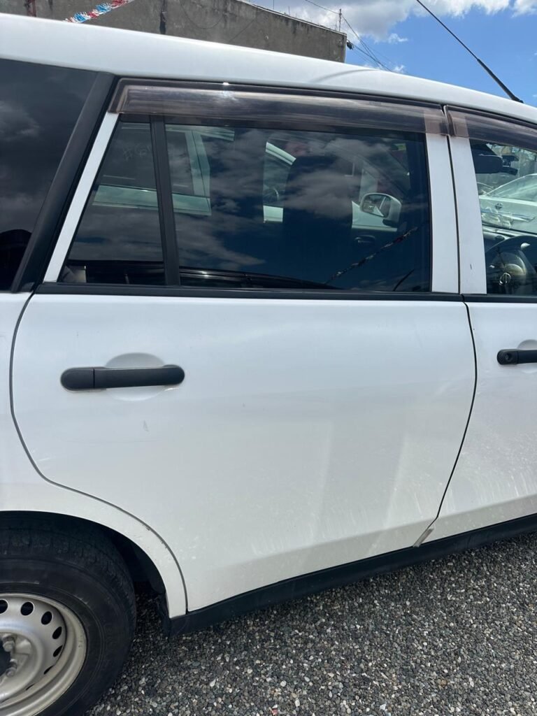 Nissan AD VY12 Right Back Door Only