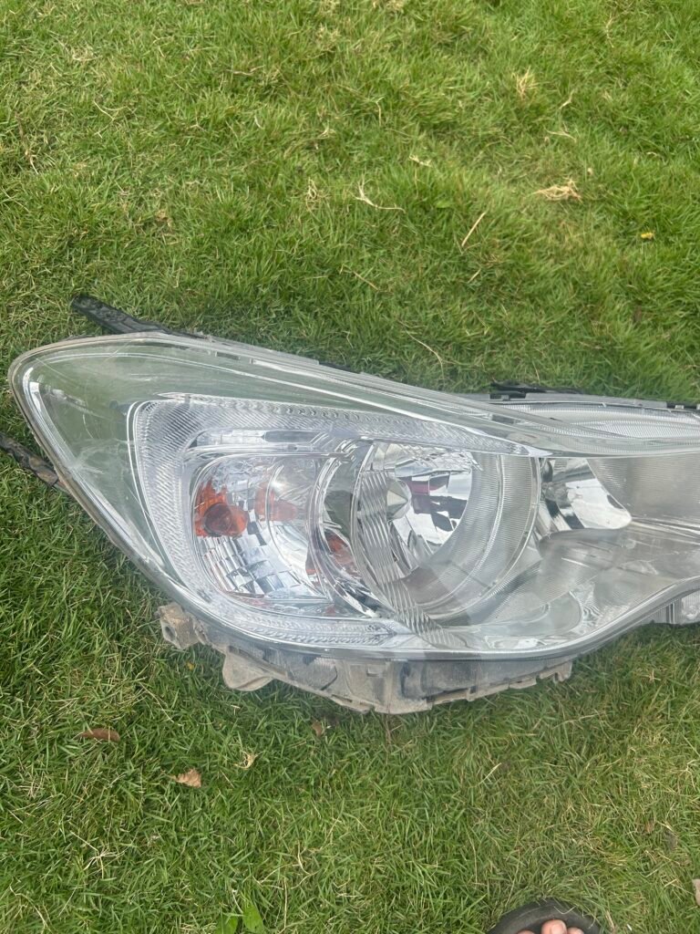 Subaru Impreza G4 2012 DBA-GJ7 Headlights